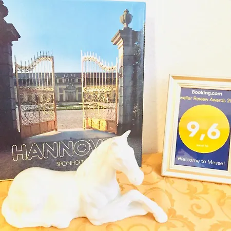 Welcome to Messe!!-Apartment&Balcony Hannover Esterno foto