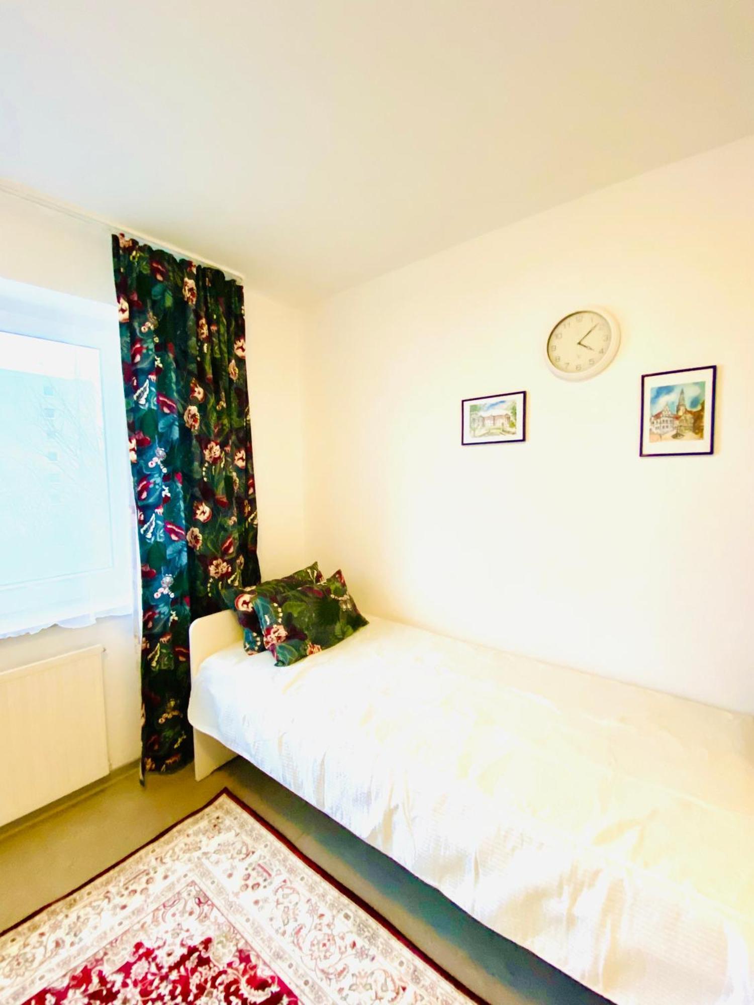Welcome To Messe!-two-bedroom Apartment&balcony Hannover